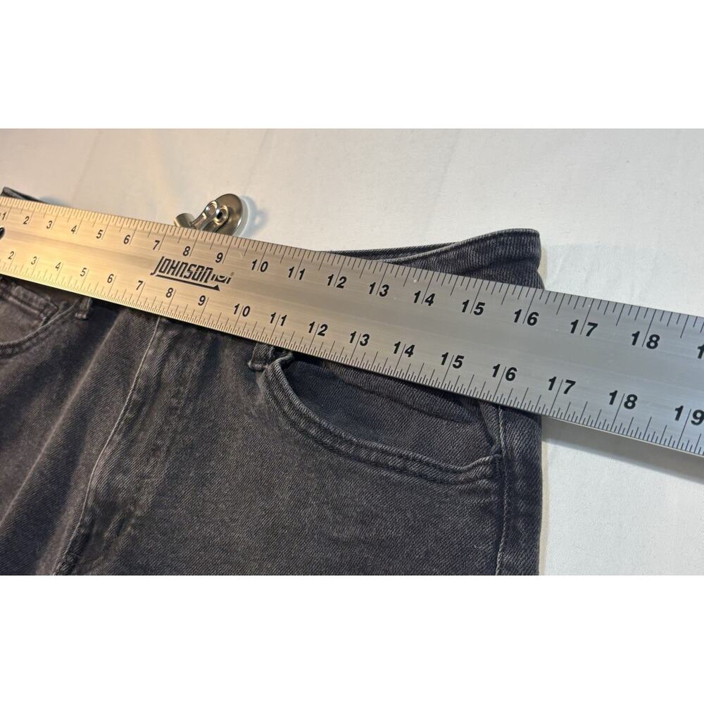 SO Women’s High Rise Straight Distressed Black Jeans Size 16/31W Stretch - Picture 2 of 6